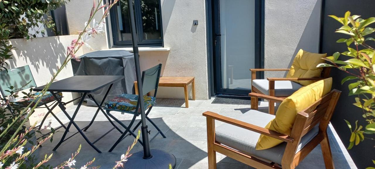 Charmant logement avec terrasse Salinelles Extérieur photo